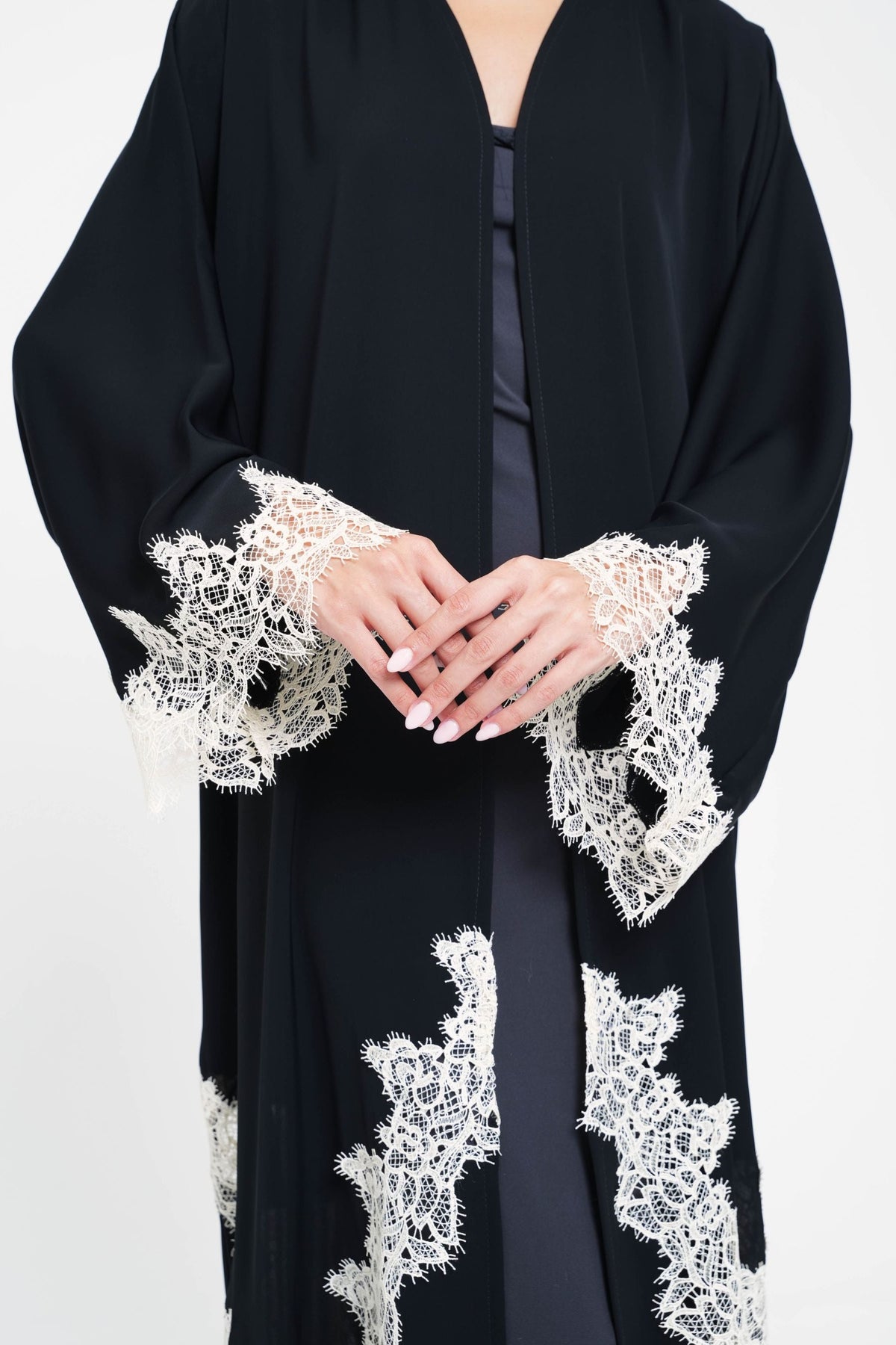 Noir Snowlace